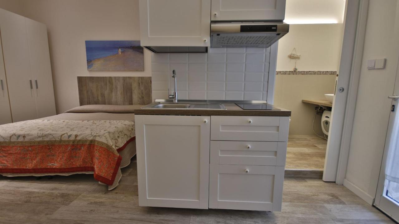 Casa Levante A 75 Mt Dalla Spiaggia Monopoli Eksteriør billede