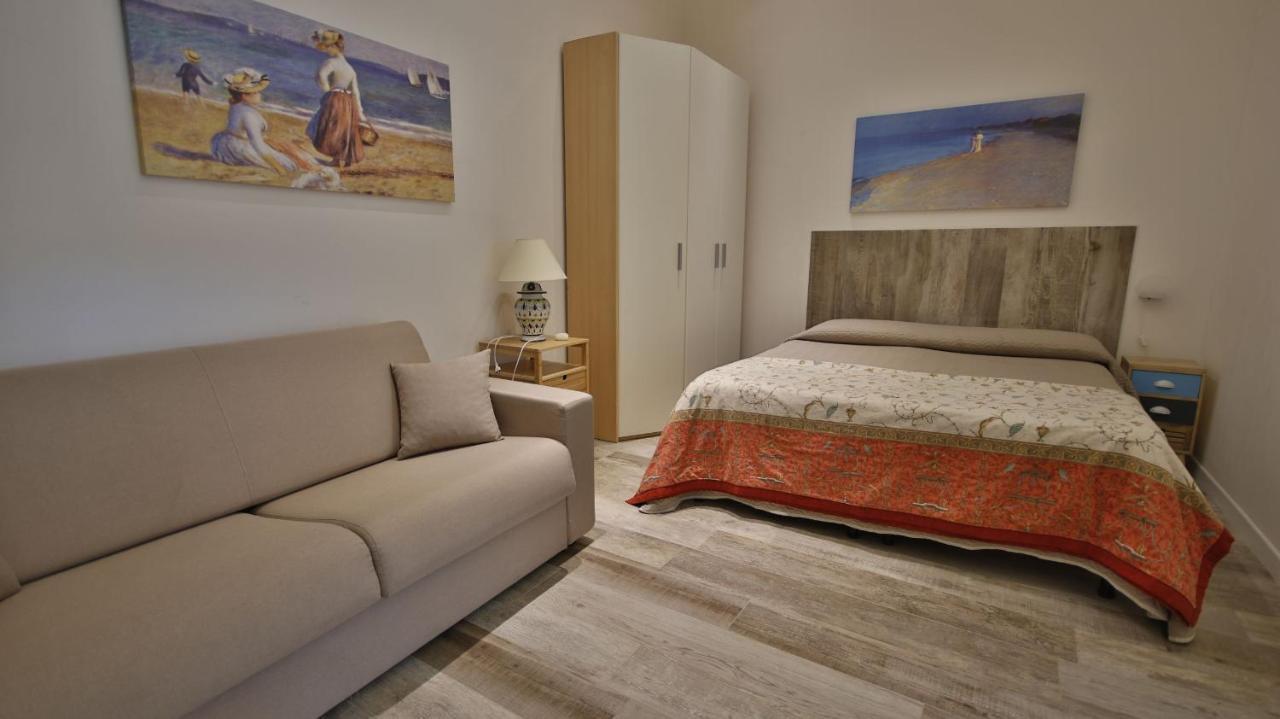 Casa Levante A 75 Mt Dalla Spiaggia Monopoli Eksteriør billede