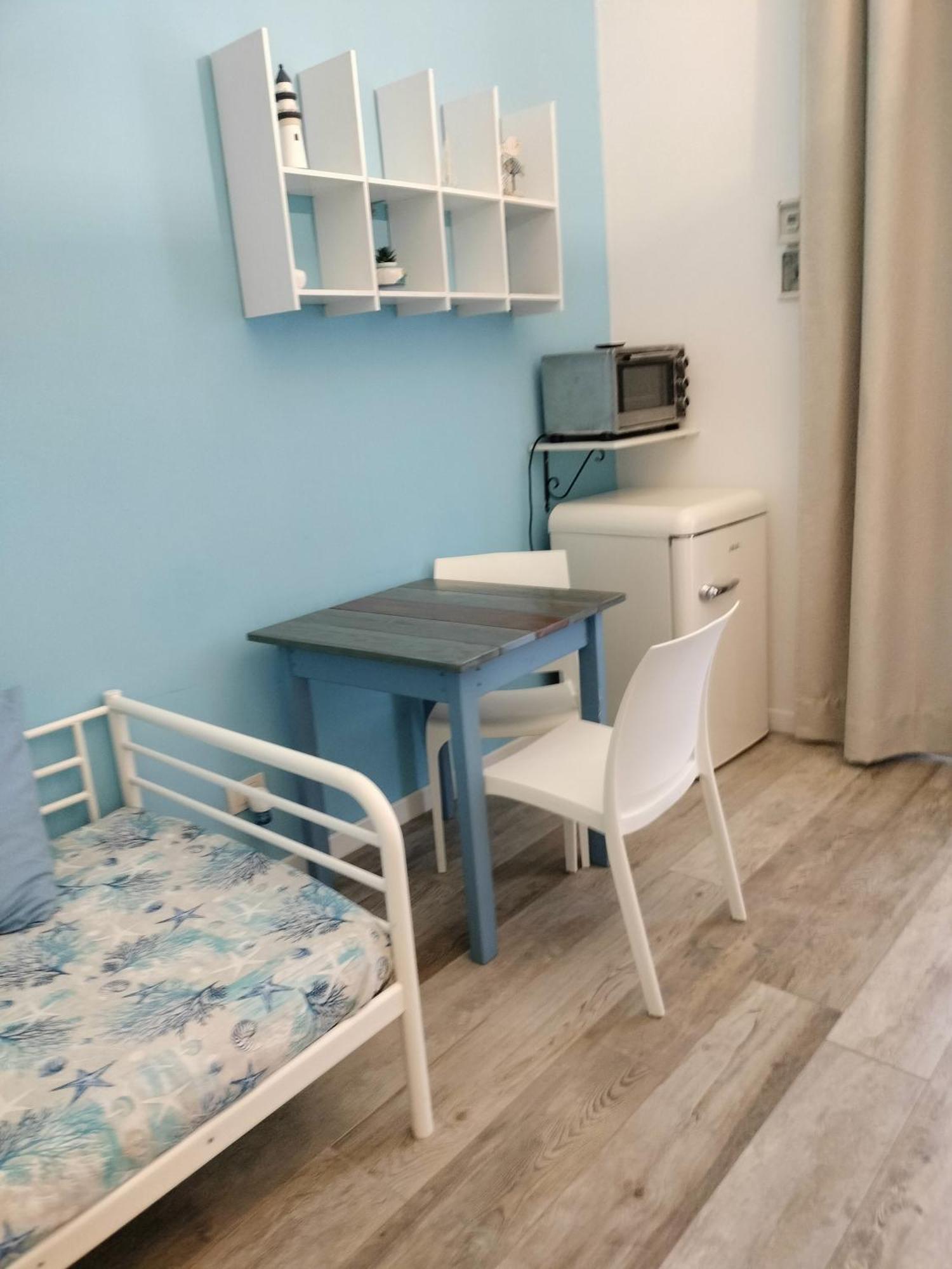Casa Levante A 75 Mt Dalla Spiaggia Monopoli Eksteriør billede