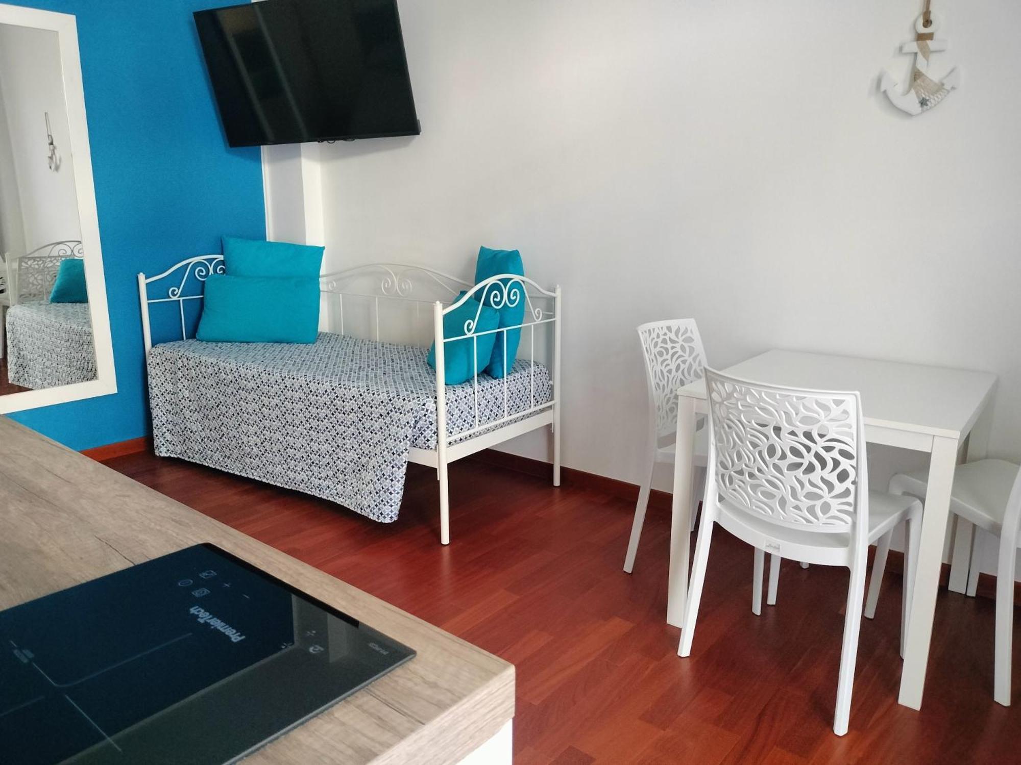 Casa Levante A 75 Mt Dalla Spiaggia Monopoli Eksteriør billede